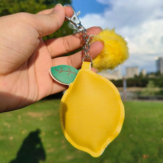 Chaveiro de Limão Siciliano com Pompom